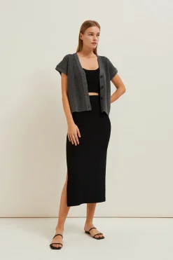 Button Down Chunky Knit Vest