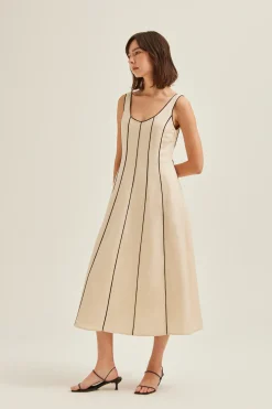 Contrast Detail Linen Maxi Dress