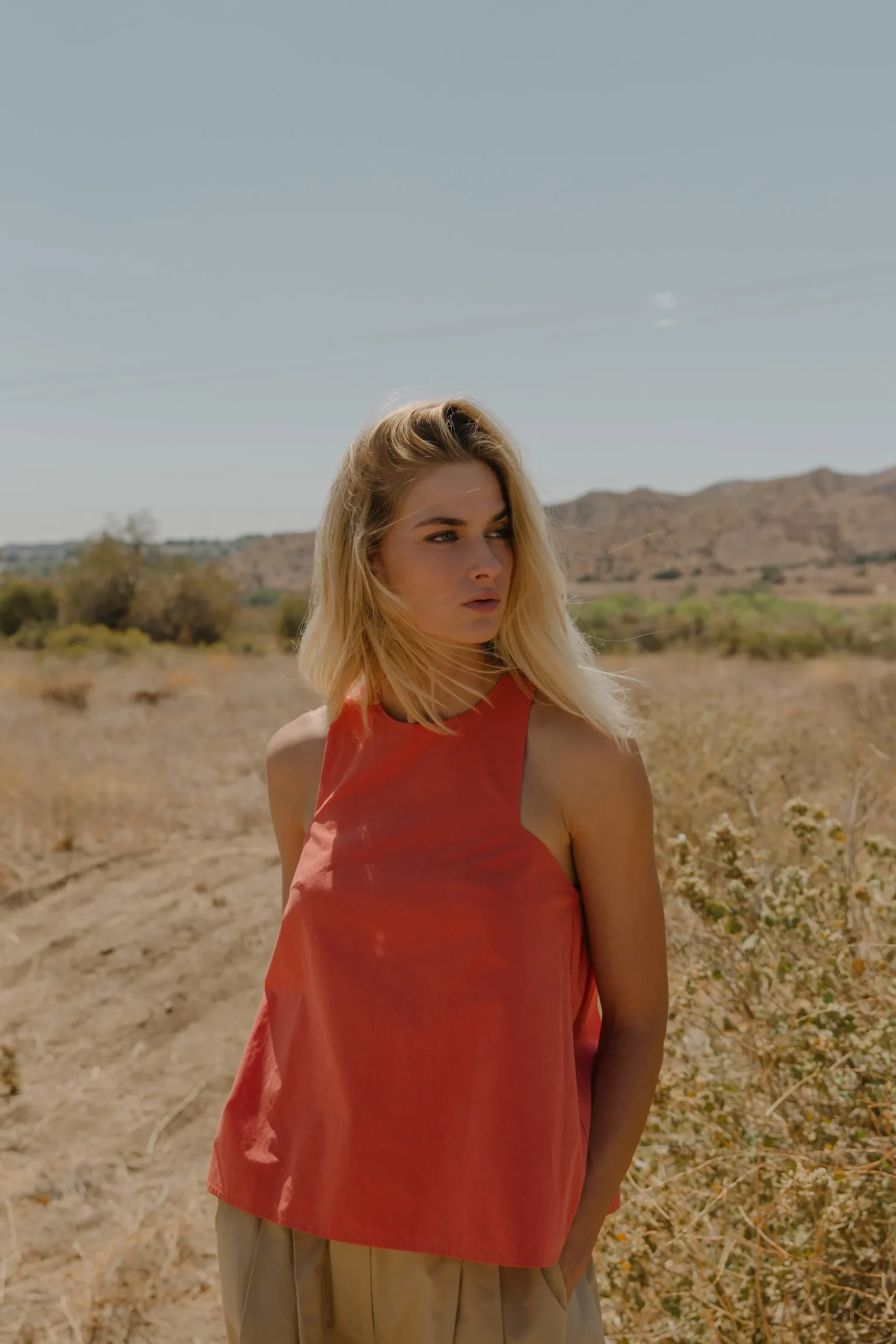 Cotton Gathered-Back Shift Top