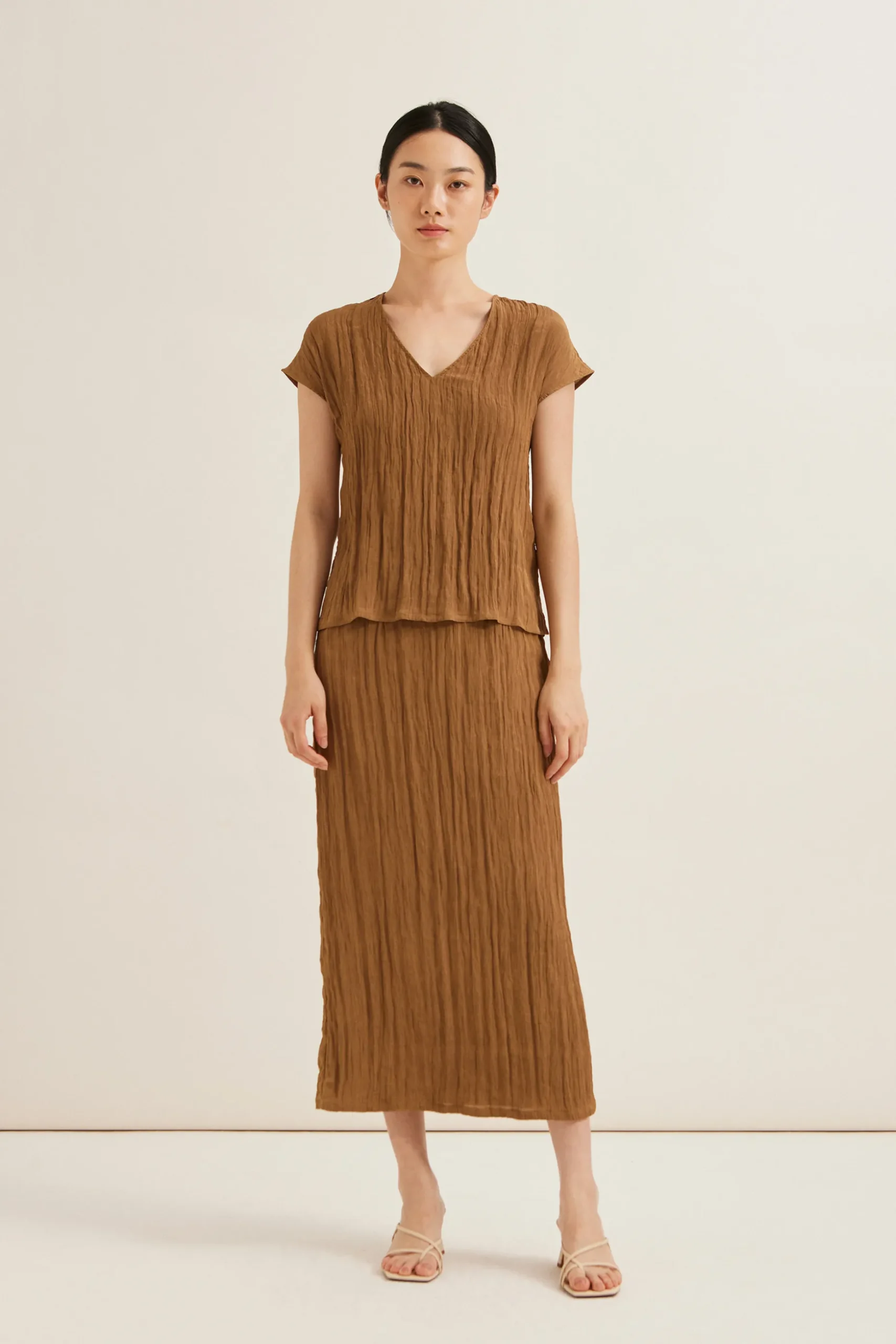 Crinkled V-Neck Shift Top