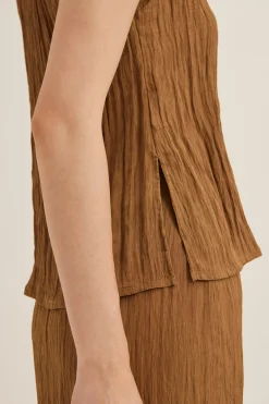 Crinkled V-Neck Shift Top