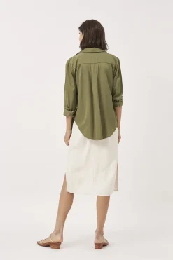 Curved Hem Rayon Shirt