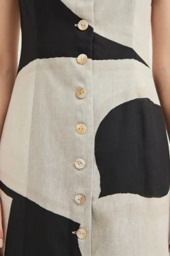 Dialogue Button-Down Vest Dress