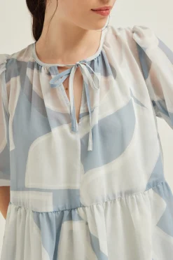 Dialogue Puff-Sleeve Shift Dress