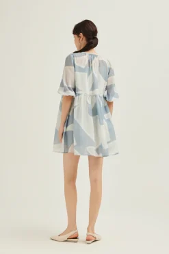 Dialogue Puff-Sleeve Shift Dress