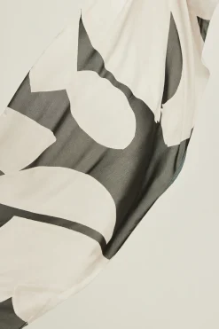 Dialogue Scarf