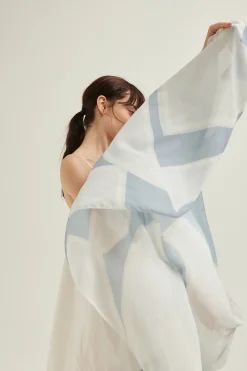 Dialogue Scarf