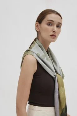 Dusk Scarf