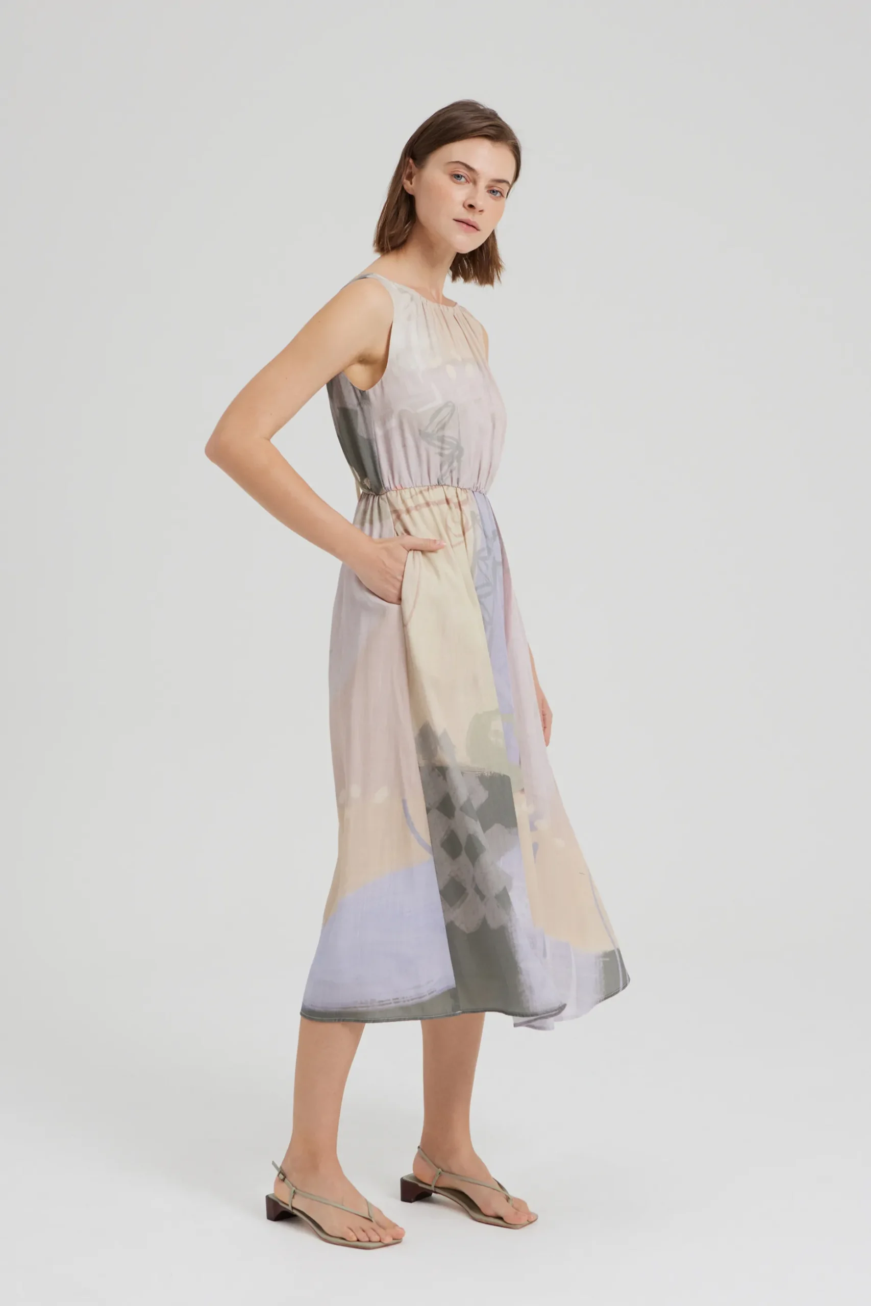 Estate Scoop-Back Midi Dress