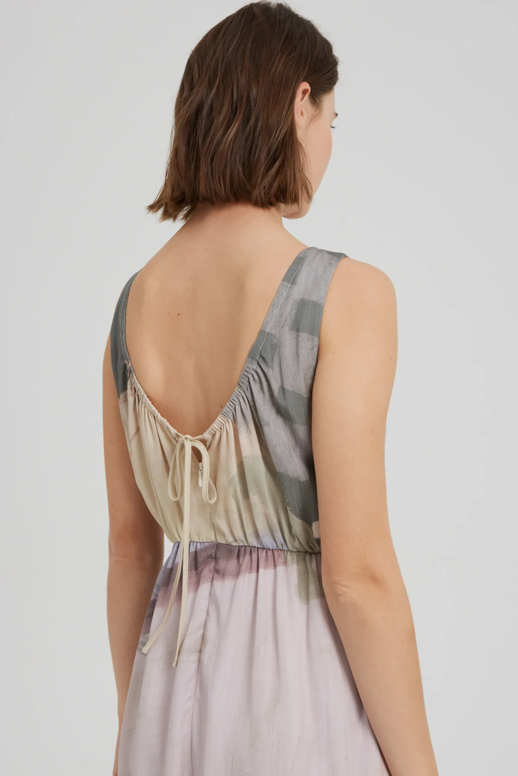 Estate Scoop-Back Midi Dress