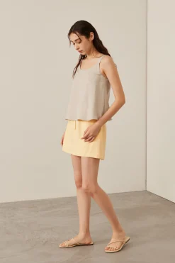 Linen Scoop-Neck Top