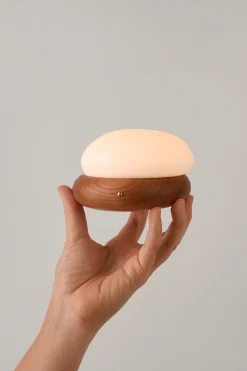 [Local Shipping Only] The Pebble Lamp