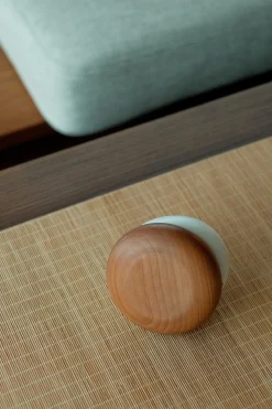 [Local Shipping Only] The Pebble Lamp
