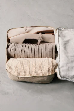 Medium Water-Resistant Packing Cube