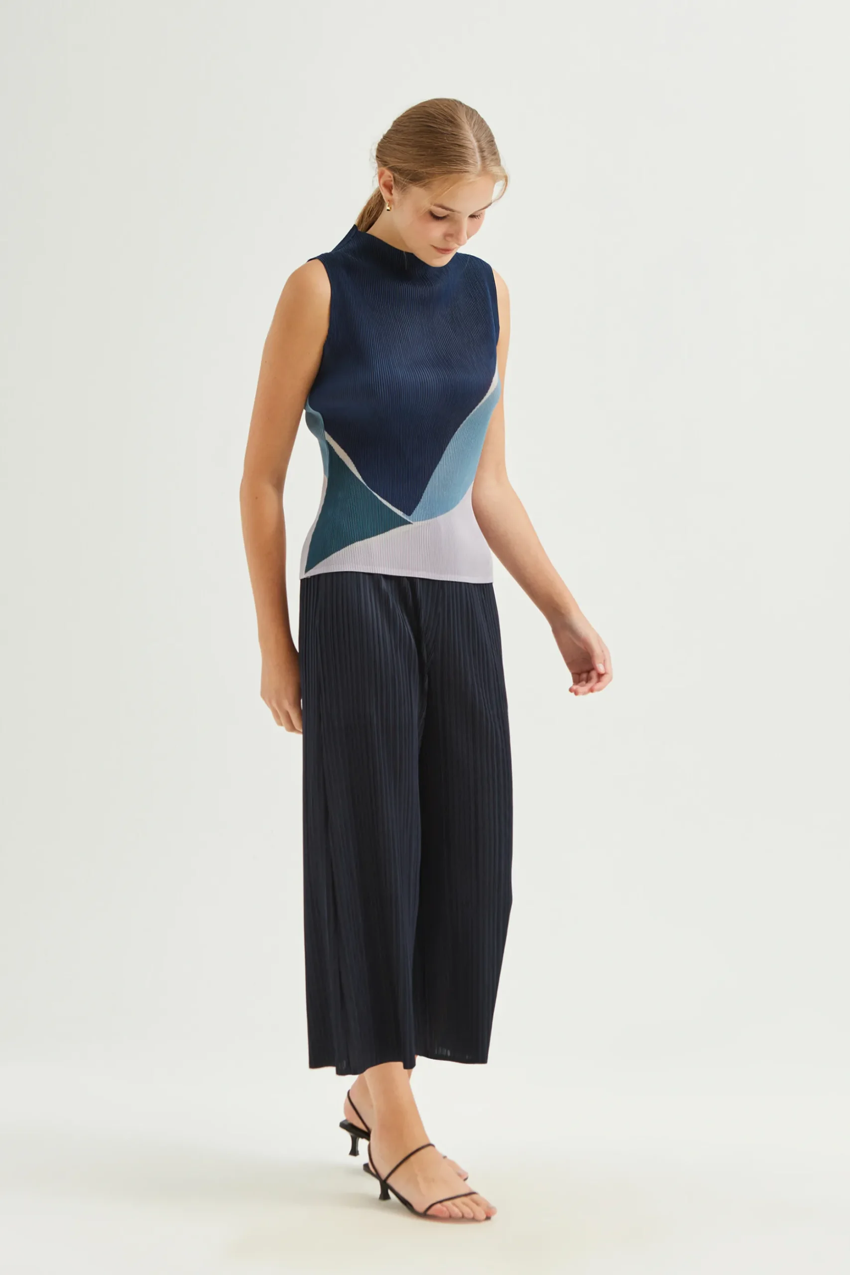 Plissé Pleated Wide-Leg Pants