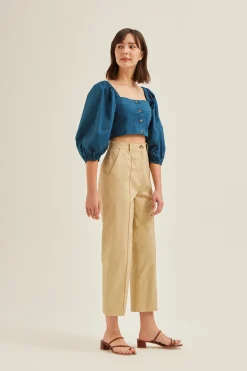 Puff-Sleeve Crop Top