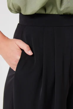 Relaxed Full-Length Pants