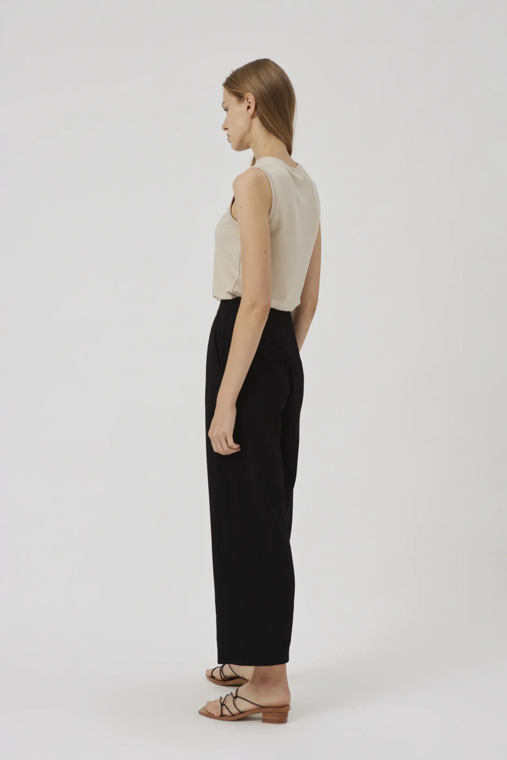 Relaxed High-Waisted Pants