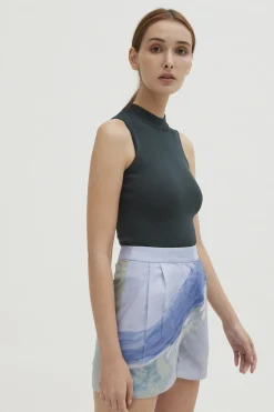 Sleeveless High-Neck Knit