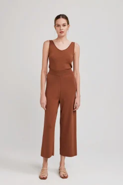 Sleeveless V-Neck Knit Top