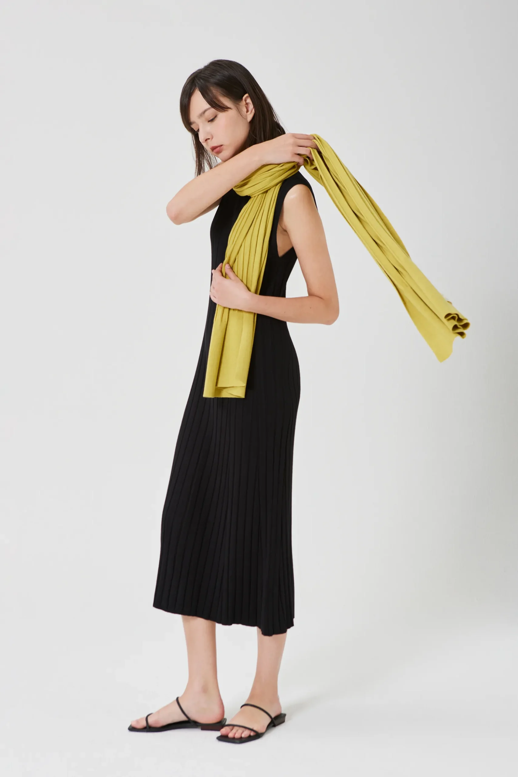 Soft Ribbed Knit Midi Dress