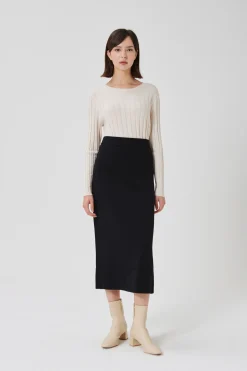 Soft Ribbed Knit Pullover