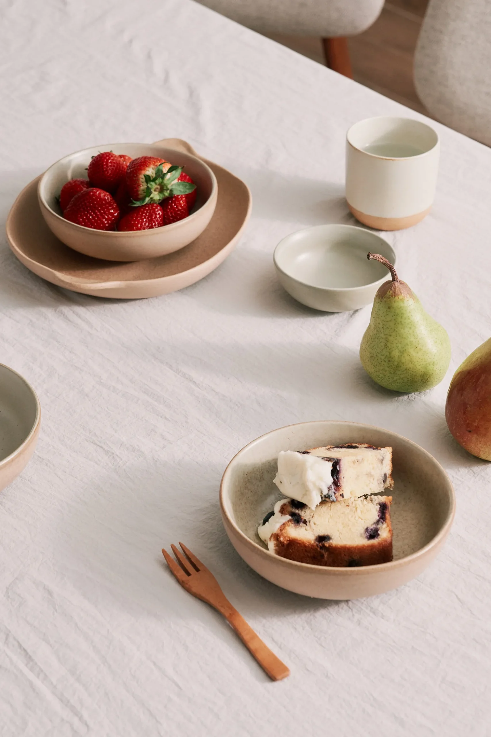 Textured Oversized Water-Resistant Tablecloth