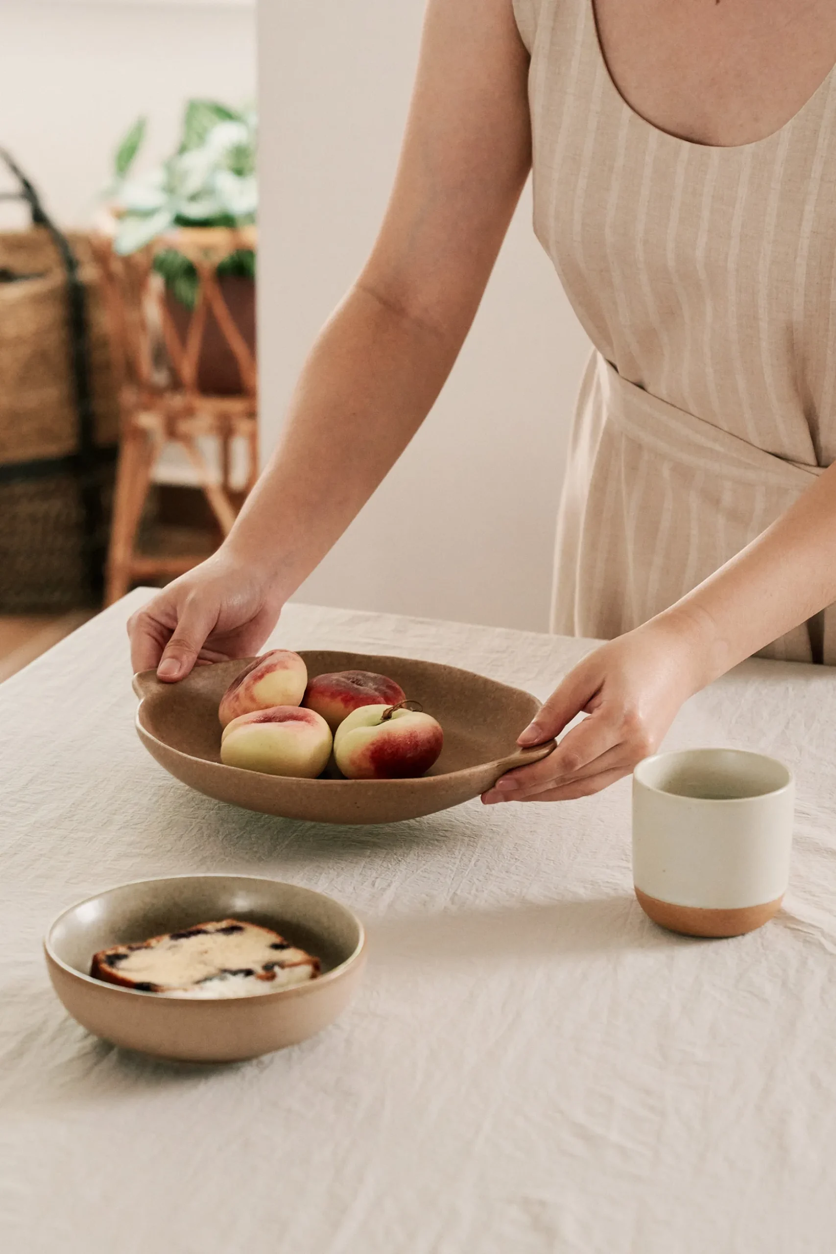 Textured Oversized Water-Resistant Tablecloth