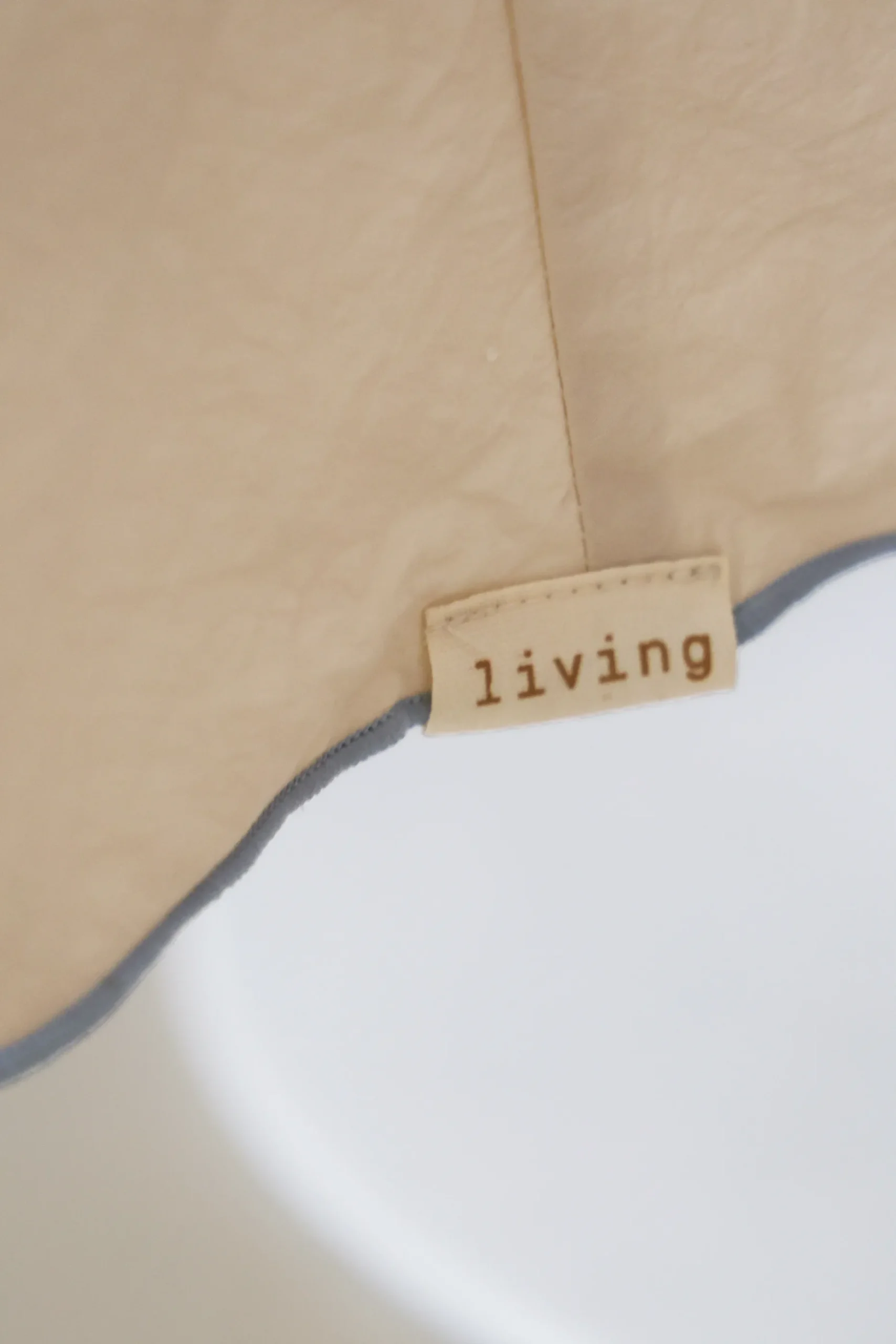 Textured Round Water-Resistant Tablecloth