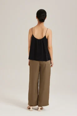 Two-Way Wide Neck Cami Top